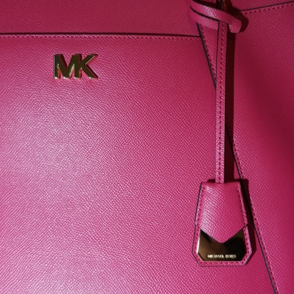 Michael Kors Handbag - Picture 2 of 7